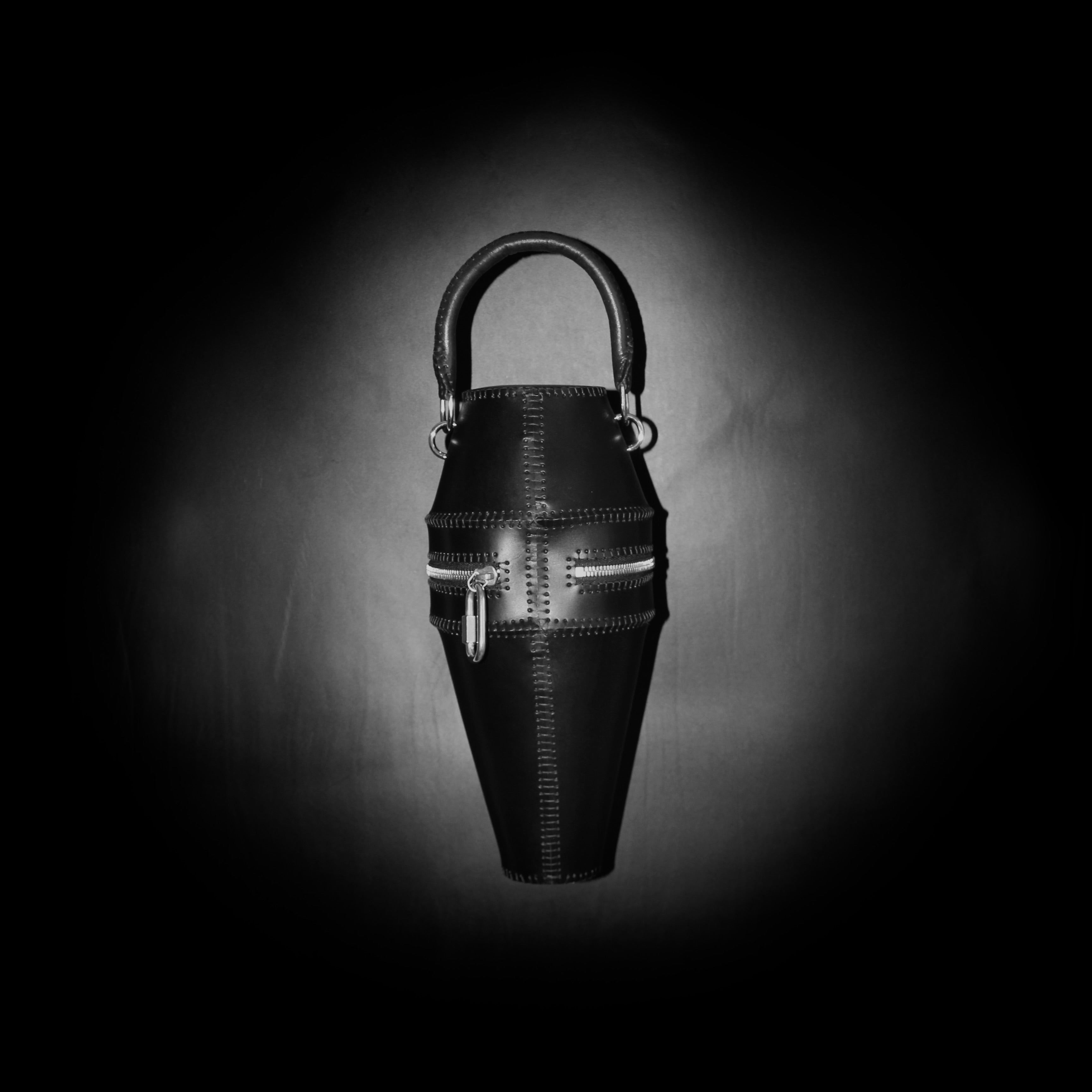 THE URN MOYENNE