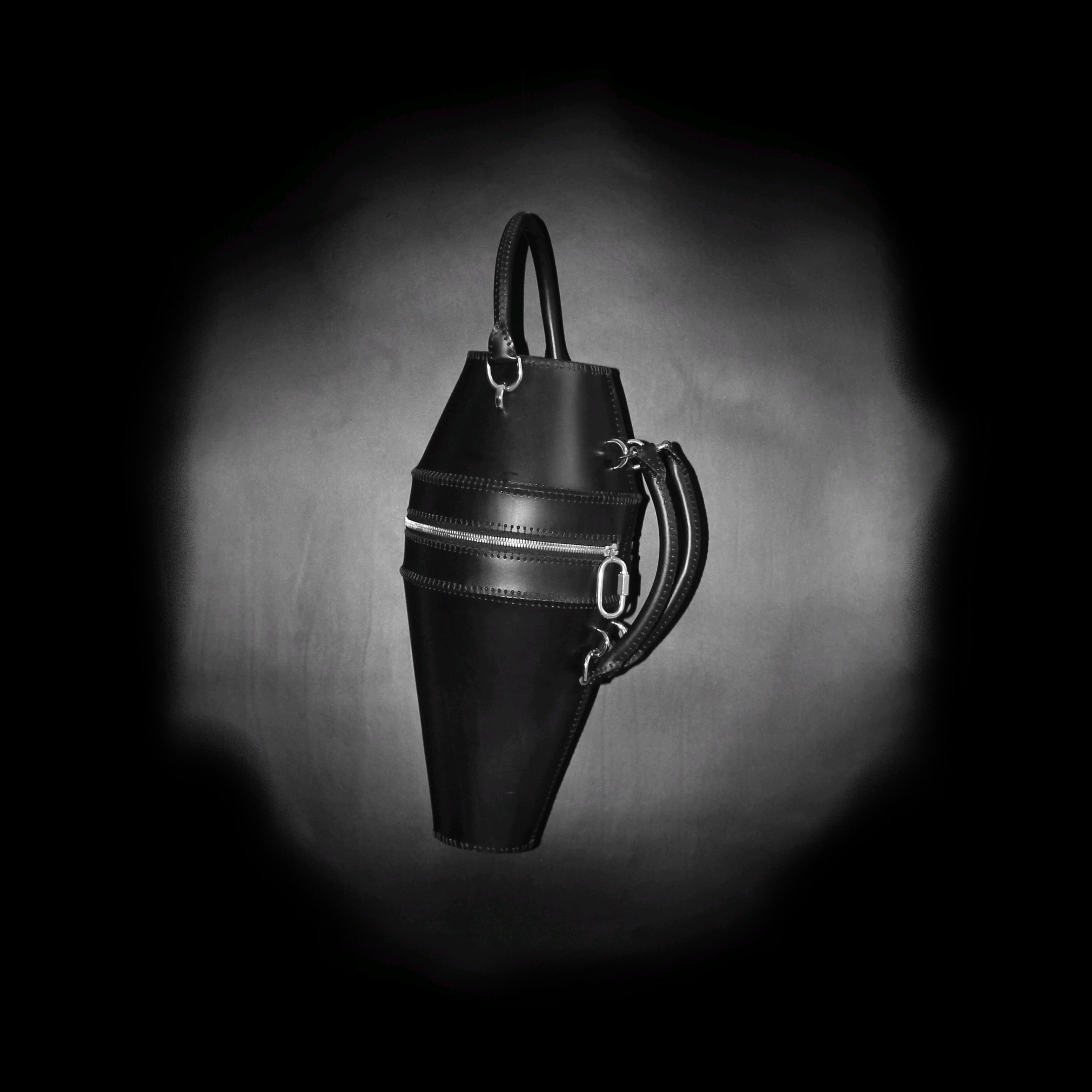 THE URN GRANDE