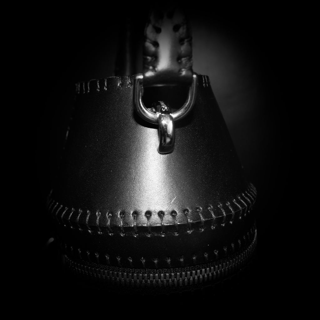 THE URN PETITE